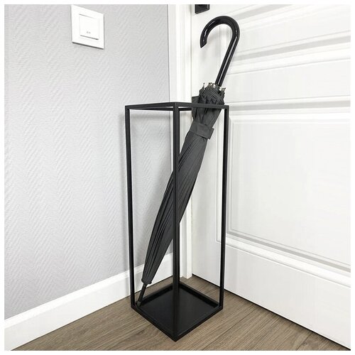 Подставка для зонтов напольная в прихожую черного цвета Зонтница Loft из металла, высота стойки 60 см 3420р