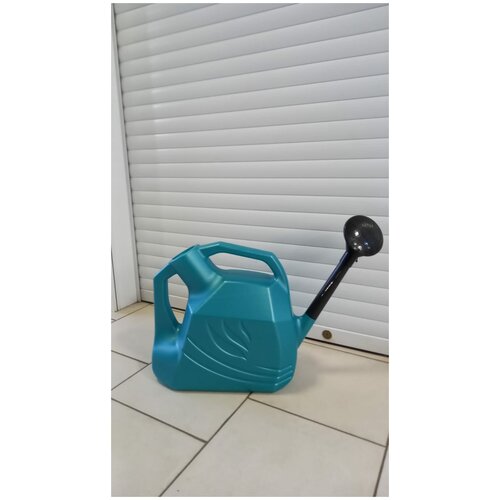 ����� �������, ����� 12�, �� ������� ������������ 600�