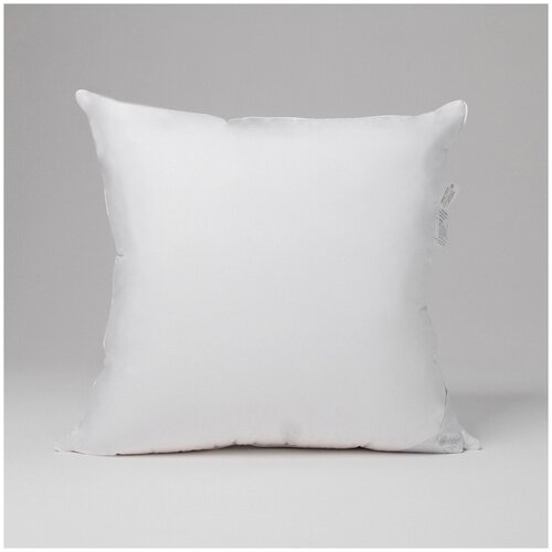 ������� Yves Delorme Premium Strong White 65x65 �� 35000�