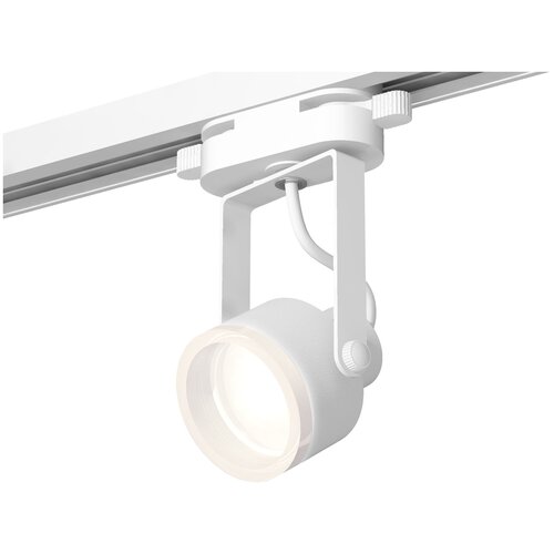 �������� ��������� ����������� ����������� Ambrella Light Track System XT6601084 2657�