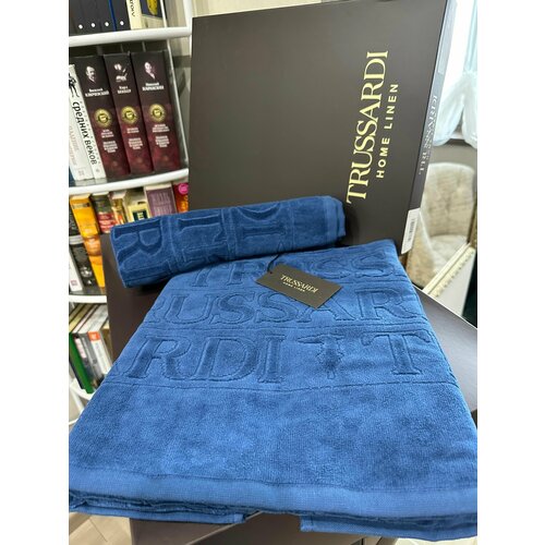 Trussardi ��������� overlogo ��� 1+1 11000�